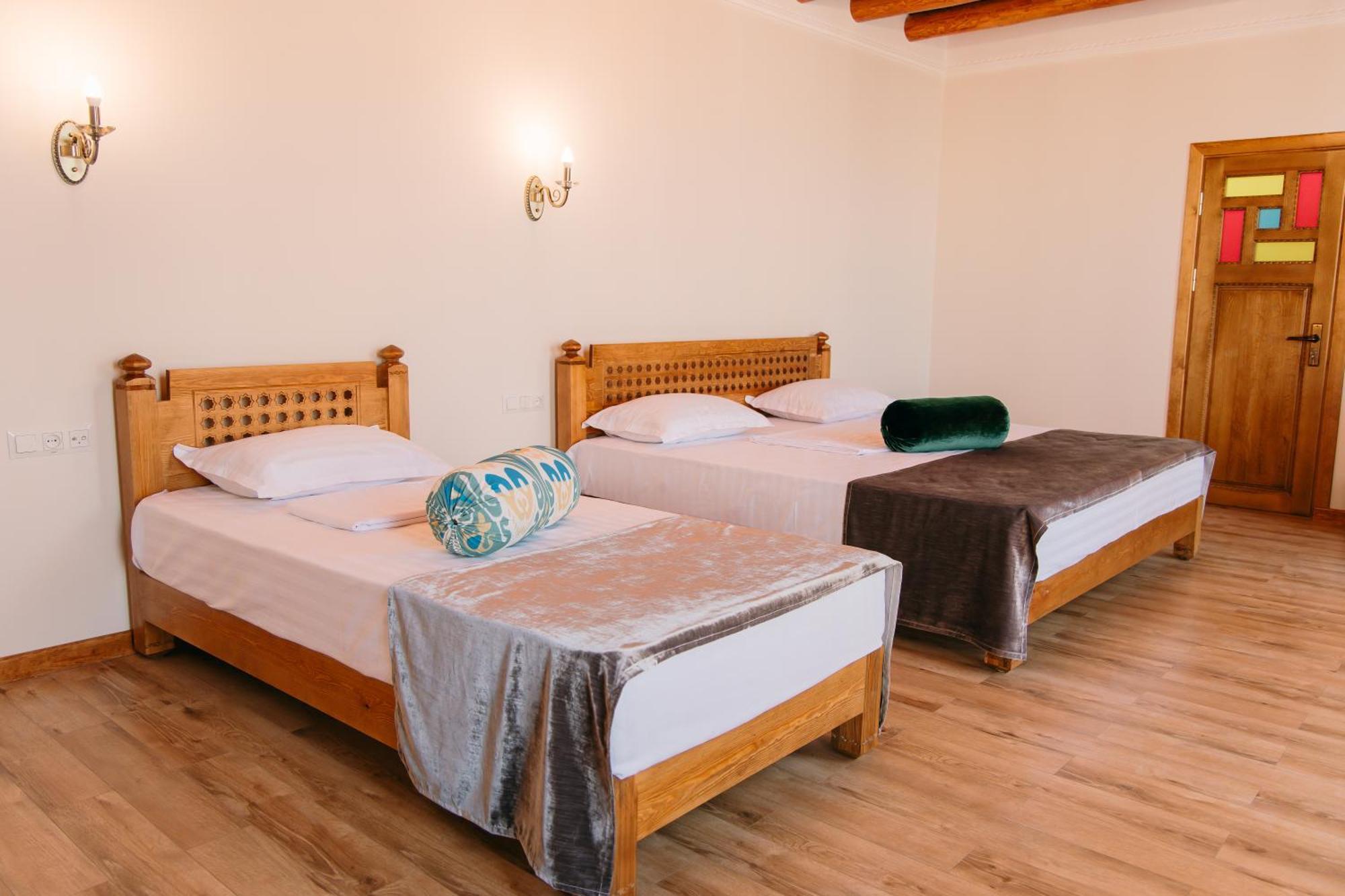Duston Boutique XIX Century Rooms Buchara Zewnętrze zdjęcie
