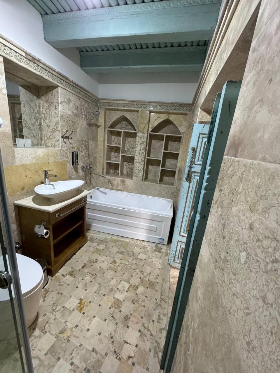 Duston Boutique XIX Century Rooms Buchara Zewnętrze zdjęcie